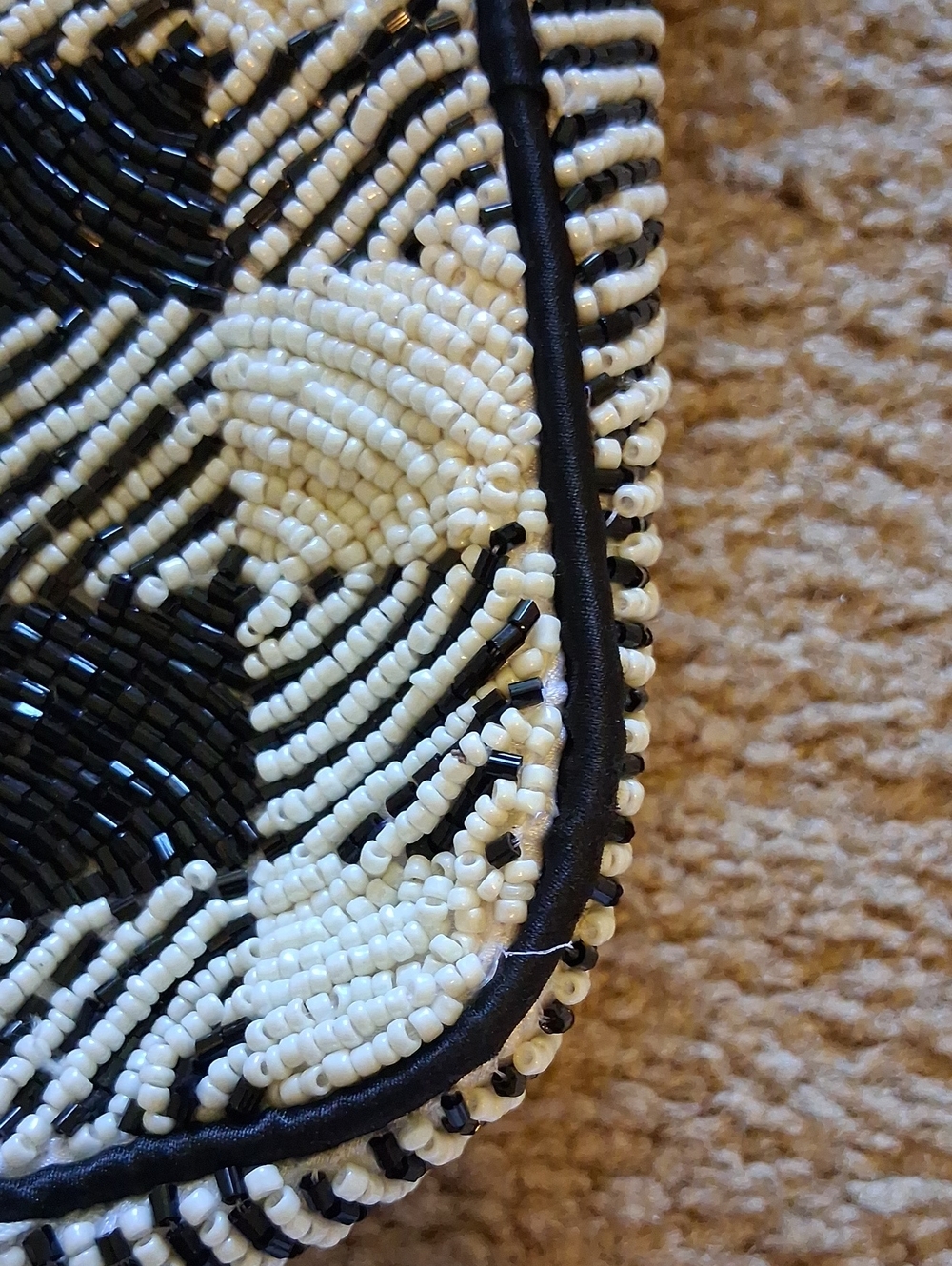 Tiktok Viral Beaded Black & White Check Shoulder Bag - Picture 13 of 15
